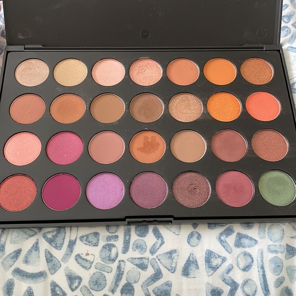 Morphe Makeup Palette - Picture 2 of 2